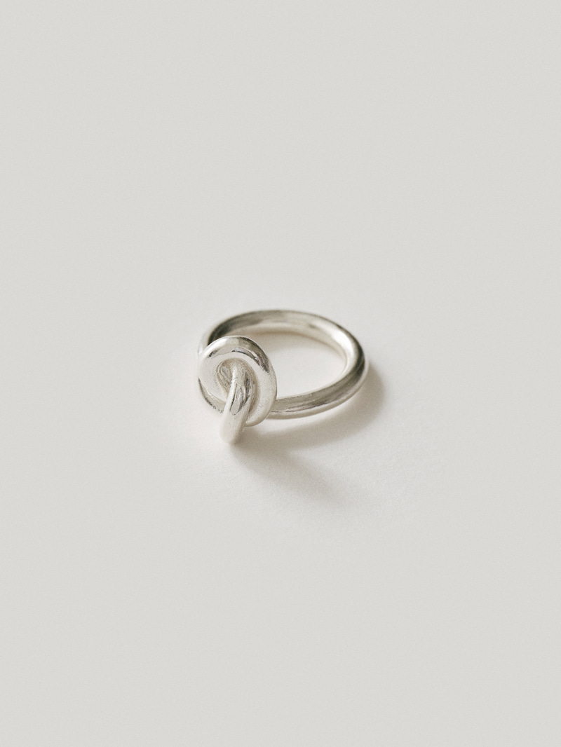 Bloss Silver Ring